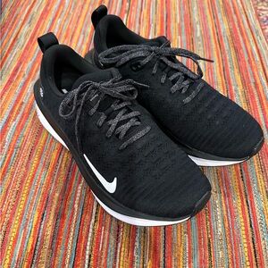 Nike Black Running Shoes